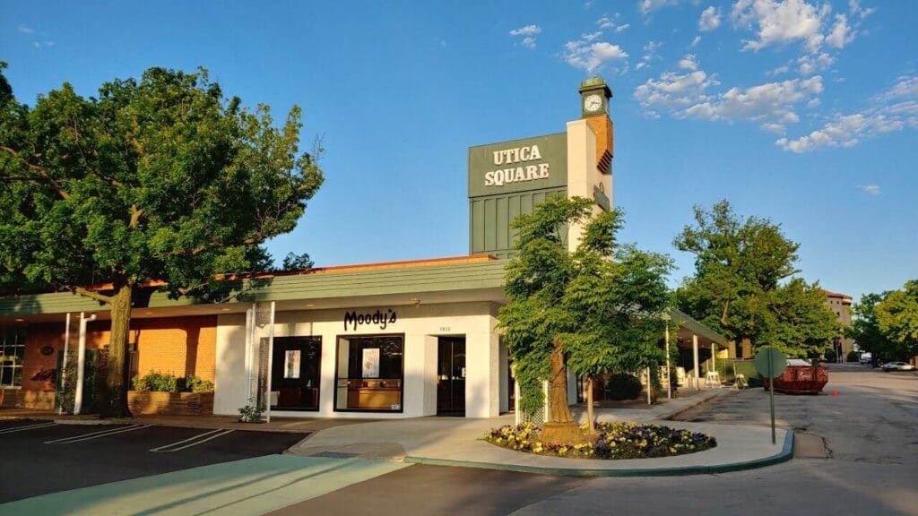 shopping malls in Tulsa