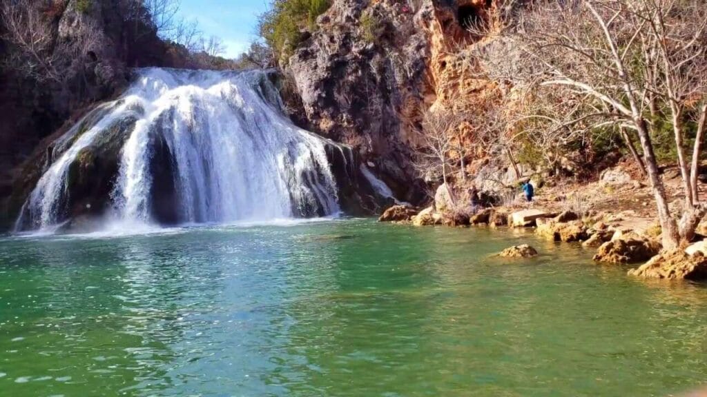 waterfalls near Broken Arrow